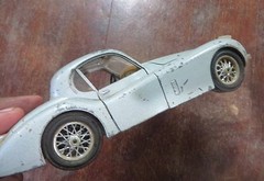 Jaguar XK120 (1948 ) Burago Vintage Child Toy Model Car Made in Italy Scale 1/24