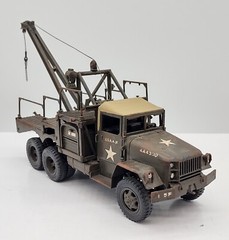 Rough 1:40 Scale Built Painted Plastic Model US M35 Wrecker Recovery Vehicle