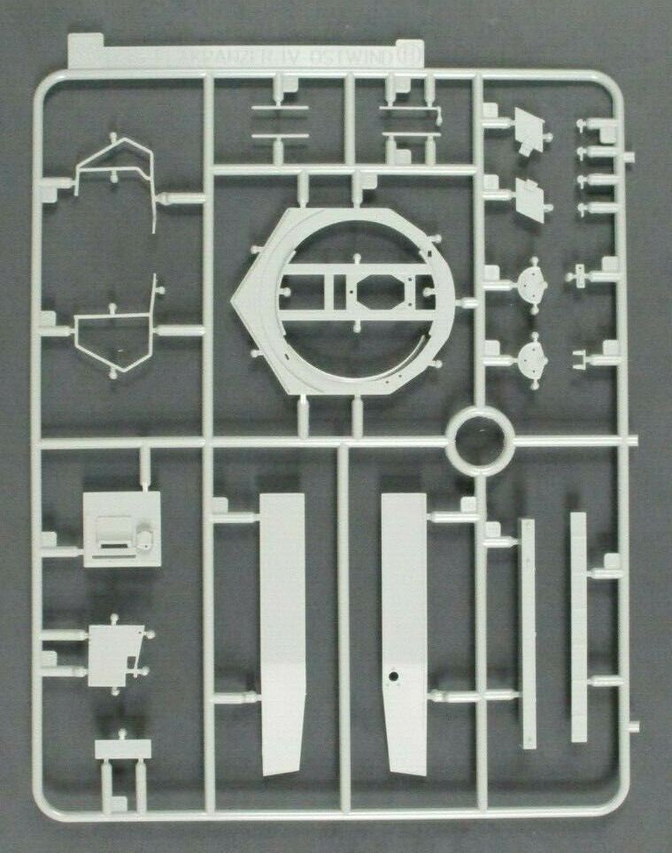 Dragon 1/35th Scale 3.7cm Flak 43 Sd Kfz 7/2 Parts Tree B from Kit No. 6553