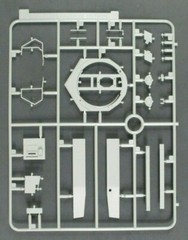 Dragon 1/35th Scale 3.7cm Flak 43 Sd Kfz 7/2 Parts Tree B from Kit No. 6553