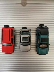 Lot of 3 Hongwell 1/72 Toyota Raf 4, Toyota Land Cruise, Land Rover