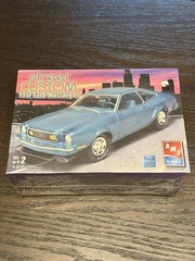 AMT ERTL 1977 Ford Mustang II Street Custom Model Kit 1:25 Scale sealed
