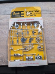 Revell C1104 Dream Car Turbine Engine 1/25th Scale Custom Parts Vintage NOS