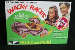 MPC Wacky Races Compact Pussycat 1:25 Scale Sealed Model Kit