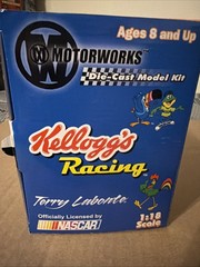Motorworks Terry Labonte Kellog’s Racing Nascar 1:24 Die Cast Model Kit