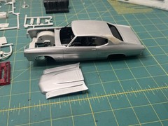AMT Ertl 1970 Chevrolet Chevelle SS 454 Model Kit 1/25 Scale Partially Assembled