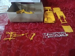 M32A Complete Monogram 1:24 2254 Camaro Z-28 Rare Model Kit 1979 yellow