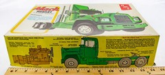 Vintage Original AMT T535 Mack R685ST Semi Truck Tractor 1:25 Scale Model Truck