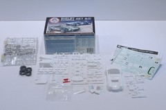 REVELL SHELBY COBRA 427 S/C SCALE 1:24 MODEL KIT 85-2828