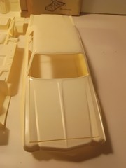MPC 1975 Plymouth Roadrunner 3-in-1 Annual 1/25 Kit # 7525 opern box/ complete