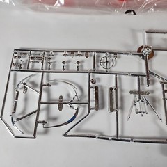 XKE Jag Revell 1:25 Model Kit 0556 Sealed Parts Bag 1998