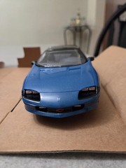 AMT ERTL 1994 Chevrolet Camaro Z28 Blue Brand New In Box