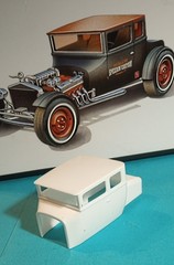 25 FORD MODEL T CHOPPED COUPE BODY – AMT 1167 – MODEL CAR KIT PARTS LOT
