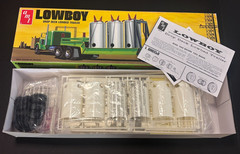 AMT 1/25 Lowboy Drop Deck Lowbed Trailer – Kit #880 – 3-Axle Heavy Duty – New