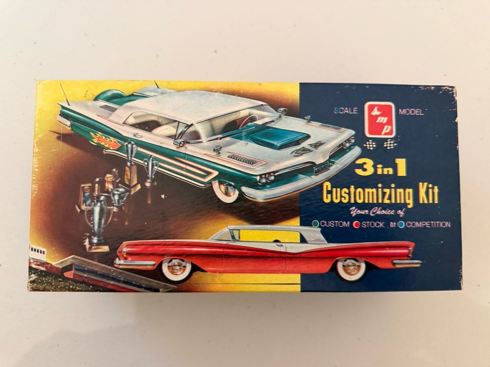 67 year old VINTAGE – AMT / SMP 1959 Corvette convertible 3in1 Customizing kit