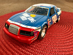 MONOGRAM 1/24 SUNNY KING #90 ’85 T-BIRD STOCK CAR FACTORY BUILT BOX ART MODEL