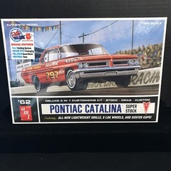 AMT 1392 ‘62 PONTIAC CATALINA SUPER STOCK MODEL KIT-NIB-1/25 SCALE