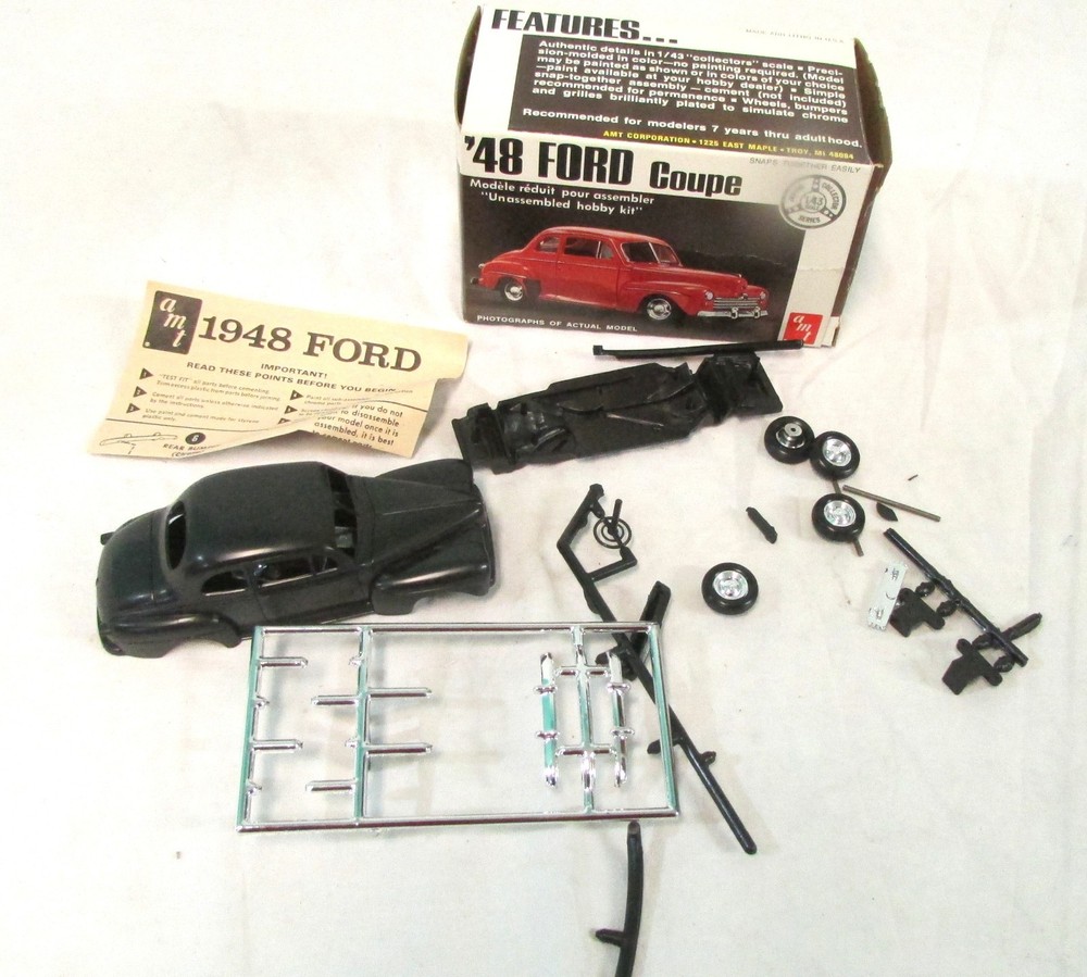 AMT 1948 Ford Coupe, T110, 1/43 Scale Plastic Model Kit In Original Box