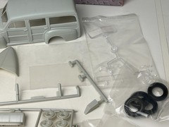 AMT #30051, 1941 Ford Woodie Station Wagon Model Kit with Box