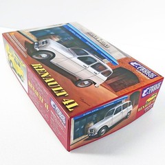 [Unassembled] EBBRO Renault 4L plastic model RENAULT 1/24 Ebro