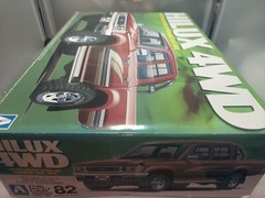 Aoshima 1/24 The Model Car(20)Kit Toyota Hilux 4WD LN107 Pick-Up Double Cab