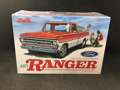 Moebius Models 1971 Ford Ranger Pickup Truck 1:25 Scale Plastic Model Kit 1208