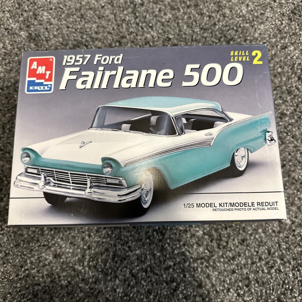 New Open Box AMT ERTL 1957 Ford Fairlane 500 1/25 Model Kit #8028