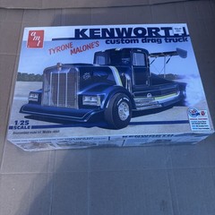 AMT KENWORTH TYRONE MALONE’S CUSTOM DRAG TRUCK MODEL KIT 1/25 SCALE NEW/SEALED