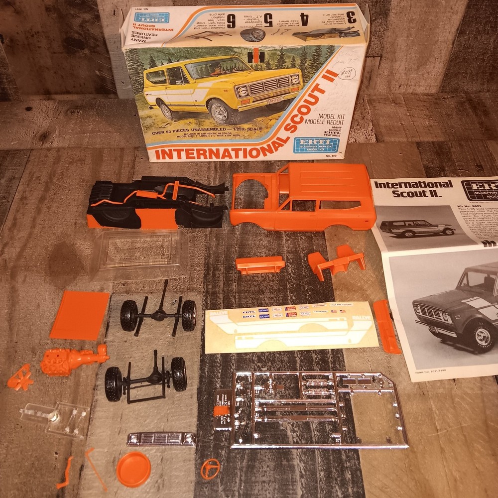 Vintage ERTL 1976 International Scout II No. 8021 Please Read 1/25th Scale