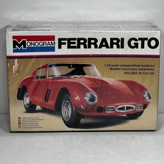 Monogram Ferrari GTO 1/25 Model Kit 2240-0100 1978 New Sealed