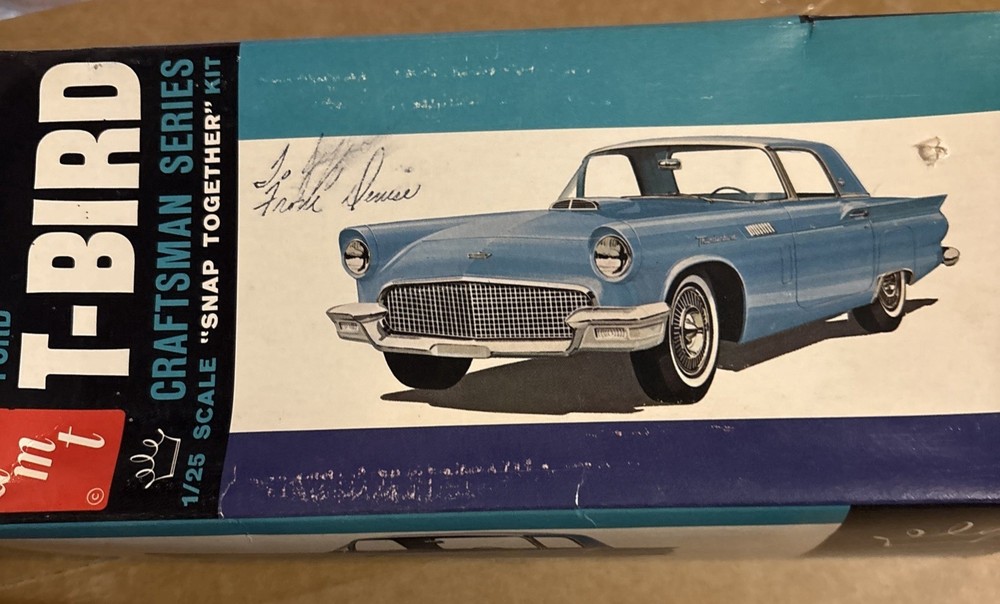 AMT 4037-100 Original Vintage Thunderbird 2-seats Craftsman Model box 1/25 Read