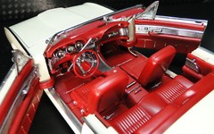 Ford Thunderbird1 24T bird Chopped Custom Built Metal Model12Car18 1964gt1965