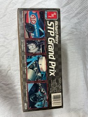 1990 Amt Ertl 43 Richard Petty STP Grand Prix Pontiac 1:25 Model Kit 6728