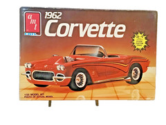 86 AMT ERTL 1:25 SCALE ” 1962 CHEVY CORVETTE ” BUILD 1 OF 3 WAYS MODEL KIT 6521