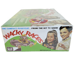 MPC Wacky Races Compact Pussycat Build and Play 1/25 Model Kit Penelope Pitstop