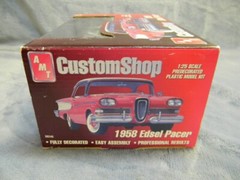 1/25 SCALE 1958 EDSEL PACER PRE-PAINTED BLACK & RED AMT CUSTOM SHOP MODEL KIT