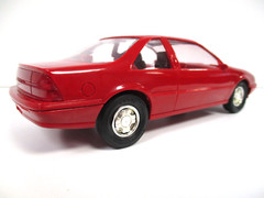 AMT / MPC – 1988 CHEVROLET BERETTA GT (BRIGHT RED) – DEALER PROMO