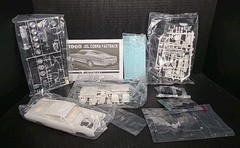 AMT 1/25 1969 Ford Torino Cobra Fastback Kit#1217M/12