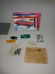 Lindberg 2.5 Inch Corvette Stingray Car Junkyard Plastic Model Parts Lot Slot
