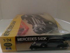 Testors /Italeri 1/24 Mercedes-Benz 540K Cabriolet B Plastic Model Kit