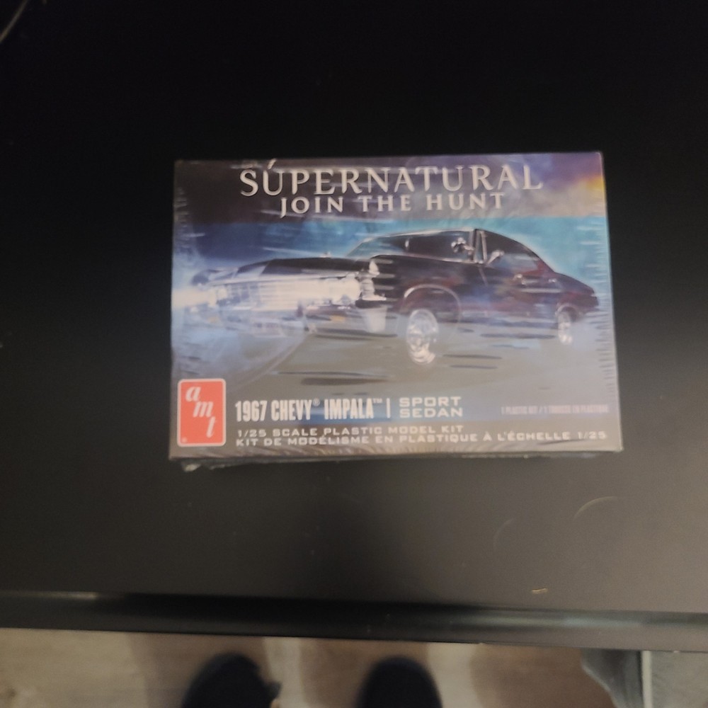 Supernatural 1967 Chevy Impala AMT 1/25 Scale Plastic Model