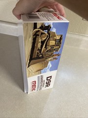 Meng SS-002 Model 1/35 Isreali D9R Doobi Armored bulldozer Model Kit New-Open Bo