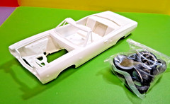 MPC 1968 Dodge Coronet Convertible w/Trailer 1/25 MPC978 Plastics Car/Truck