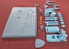 Lamborghini Countach Engine Motor Model Kit 1/8