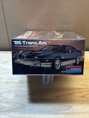 ‘85 Trans Am Pontiac Monogram 1/24 Plastic Model Kit 2224 SEALED (Manuf 1984)