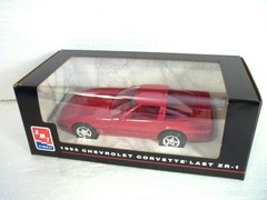 AMT/ERTL 1995 Chevrolet Corvette Coupe Last ZR-1 Promo Model #6993 Torch Red