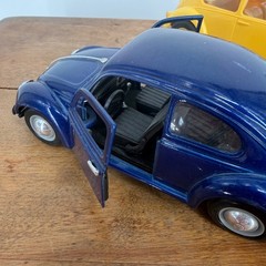 VW Beetle Models 2 Sunnyside SS 7707 1955 Bug & Airfix QuickBuild Yellow Plastic