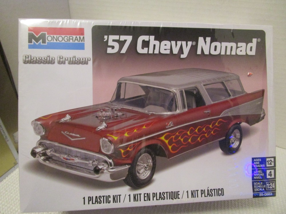 Monogram ’57 Chevy Nomad Classic Cruiser 1:24 Scale Model Car Kit Sealed NEW
