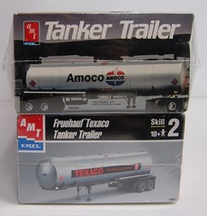 Lot of 2 – AMT Tanker Trailer 1:25 Model Kits – Amoco & Fruehauf Texaco
