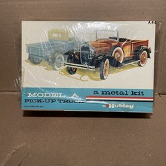 Hubley Model A Pickup Truck Metal Unassembled Truck Kit Vintage 4865-300 New